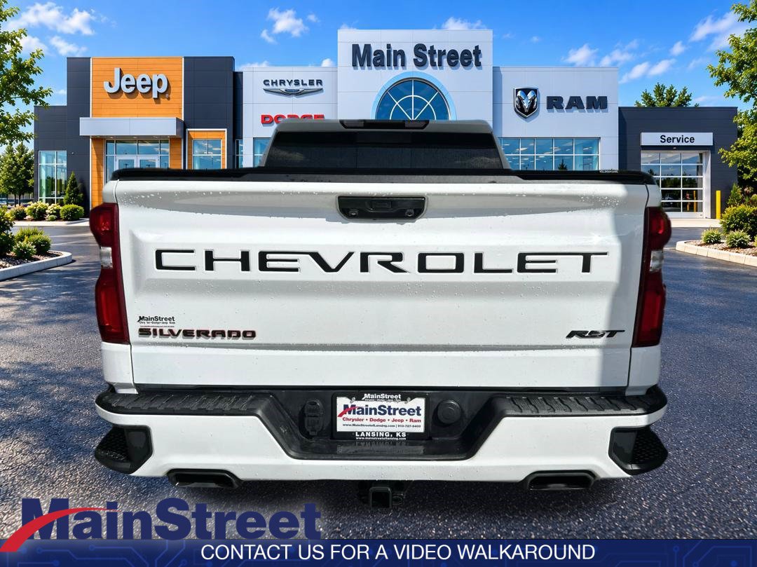 Used 2022 Chevrolet Silverado 1500 RST w/ Redline Edition AWD/4WD image 4