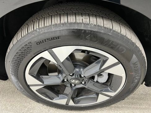 Used 2026 Hyundai Palisade Limited AWD/4WD image 17