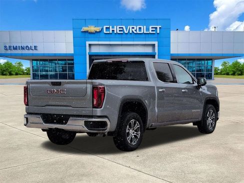 Used 2026 GMC Sierra 1500 SLT AWD/4WD image 4