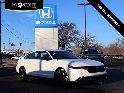 Certified 2025 Honda Accord Sport image 1