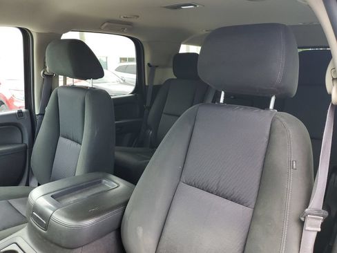 Used 2013 GMC Yukon SLE w/ Convenience Package AWD/4WD image 11