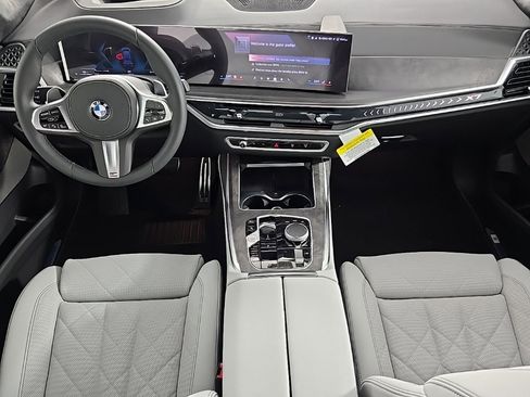 New 2026 BMW X7 xDrive40i w/ M Sport Package image 15