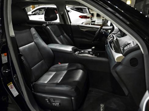 Used 2015 Lexus LS 460 L RWD image 33
