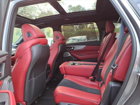 Used 2026 Acura MDX A-Spec image 19