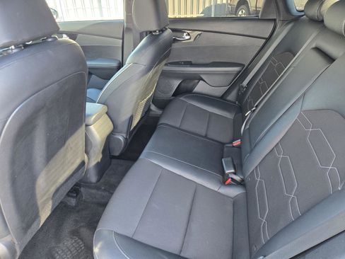 Used 2023 Kia Forte GT-Line w/ GT-Line Premium Package image 28