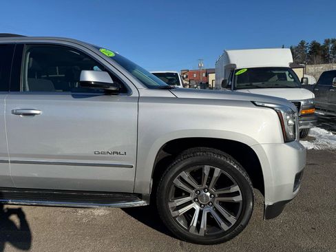 Used 2017 GMC Yukon Denali w/ Open Road Package image 13
