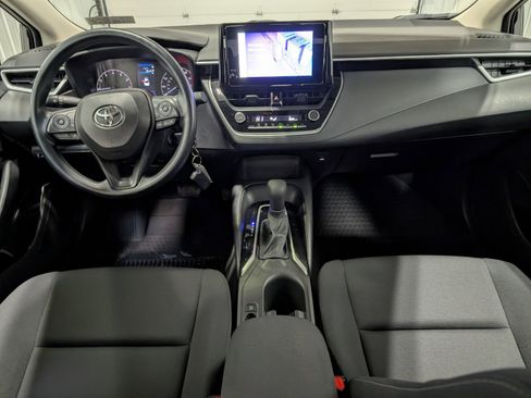 Used 2024 Toyota Corolla LE image 11