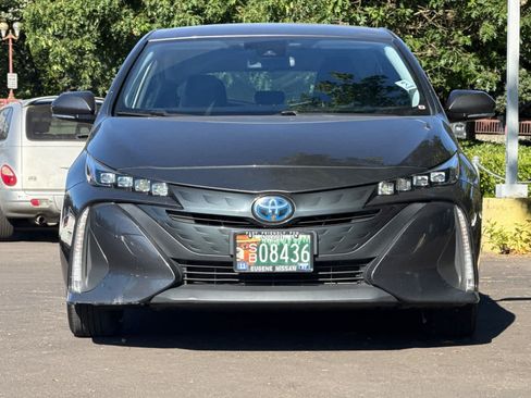 Used 2020 Toyota Prius Prime XLE FWD image 10
