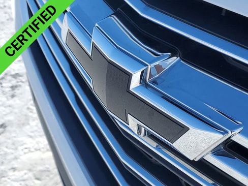 Used 2023 Chevrolet Traverse LT w/ LPO, Floor Liner Package image 29