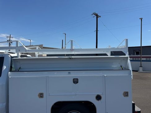 New 2026 Ford F350 XL w/ XL Chrome Package RWD image 15