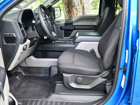 Used 2020 Ford F150 SuperCrew XL w/ Equipment Group 101A Mid AWD/4WD image 45