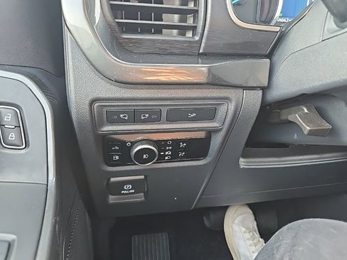 Used 2023 Ford F150 XLT w/ Equipment Group 302A High image 18