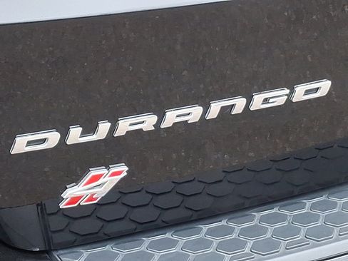Used 2024 Dodge Durango GT image 33