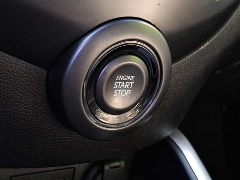 Used 2013 Hyundai Veloster Turbo FWD image 22