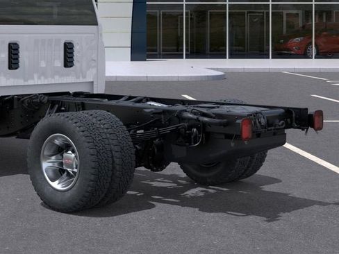 New 2026 GMC Sierra 3500 Pro w/ Convenience Package AWD/4WD image 14