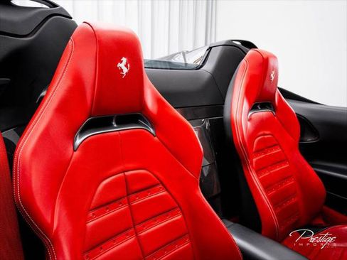 Used 2022 Ferrari SF90 Spider AWD/4WD image 49