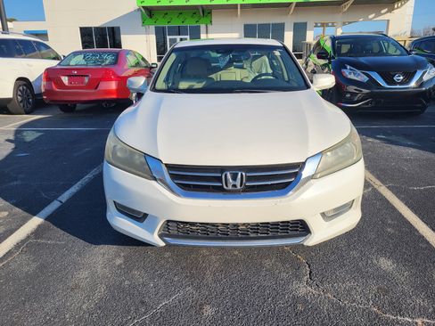 Used 2013 Honda Accord EX-L image 2