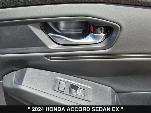 Used 2024 Honda Accord EX image 33