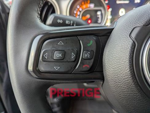 Used 2023 Jeep Gladiator Sport image 20