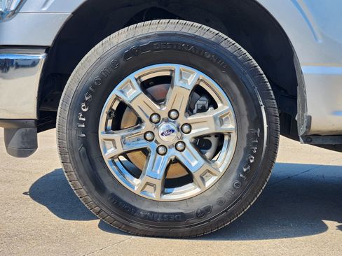 Used 2023 Ford F150 Lariat image 11