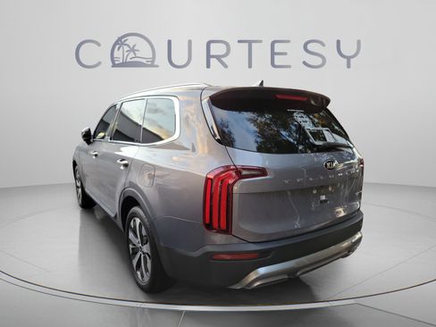 Certified 2021 Kia Telluride EX w/ EX Premium Package FWD image 7
