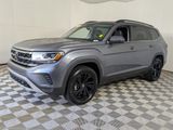 Used 2023 Volkswagen Atlas SE image 4
