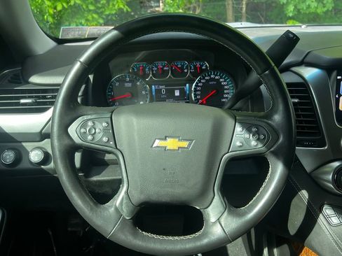 Used 2019 Chevrolet Suburban Premier w/ RST 6.2L Performance Edition AWD/4WD image 17