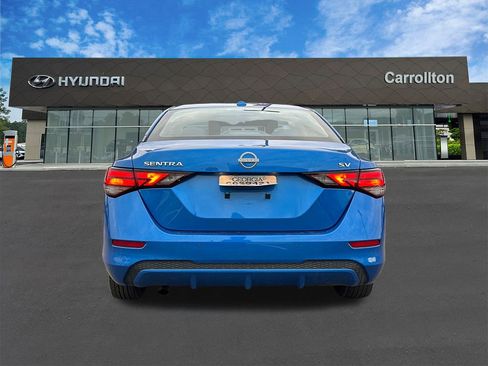 Used 2024 Nissan Sentra SV image 6