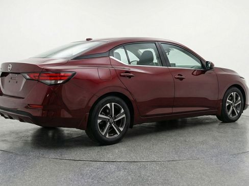 Used 2025 Nissan Sentra SV FWD image 9