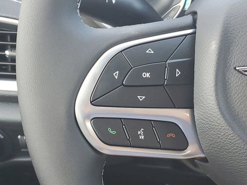 New 2026 Chrysler Pacifica Select image 35