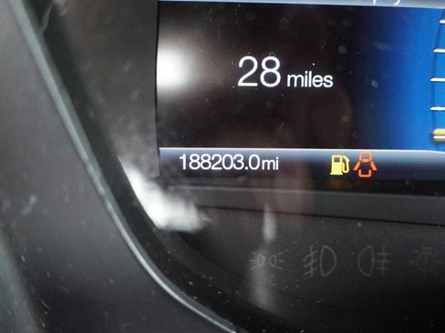 Used 2017 Ford Expedition EL Platinum RWD image 12
