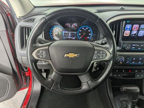 Used 2017 Chevrolet Colorado Z71 image 13