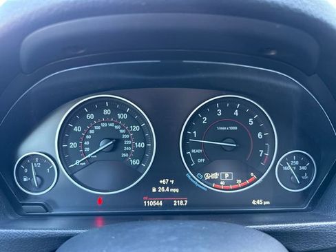 Used 2016 BMW 328i Gran Turismo xDrive AWD/4WD image 17