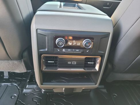 Used 2025 GMC Hummer EV 2X AWD/4WD image 14