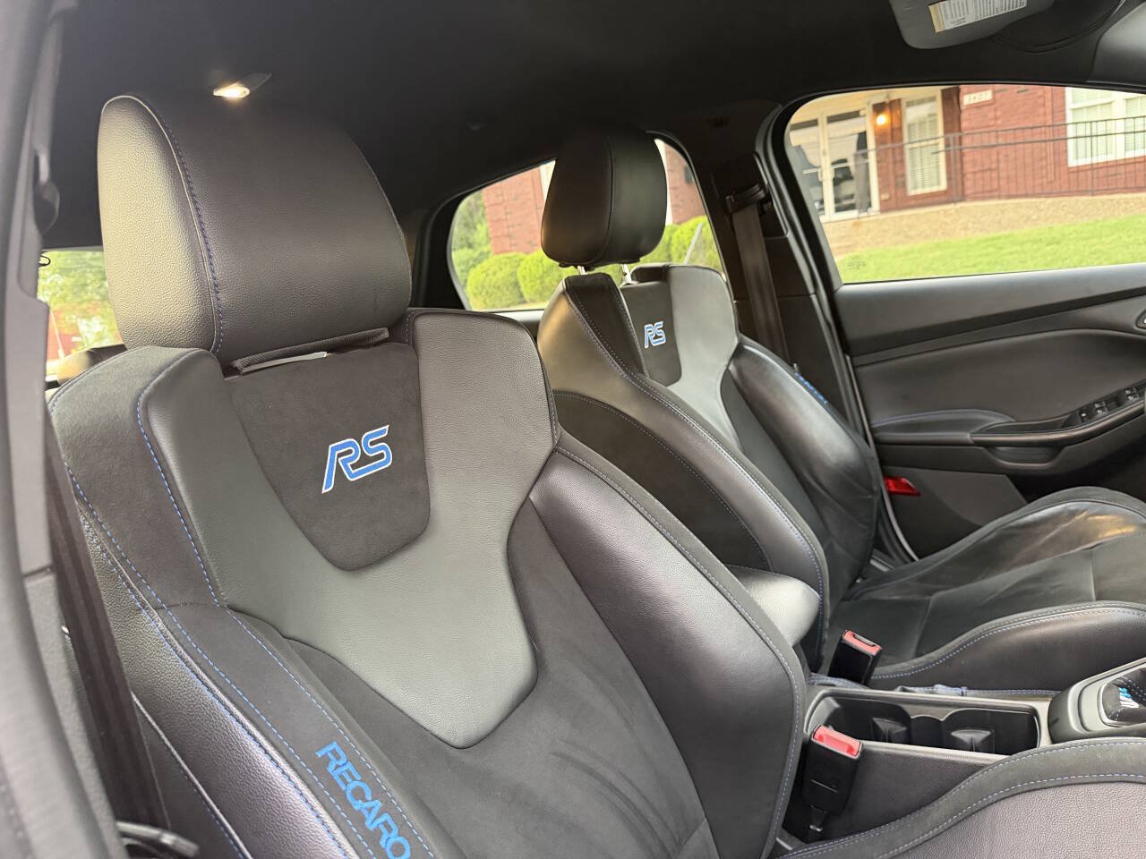 Used 2017 Ford Focus RS AWD/4WD image 30