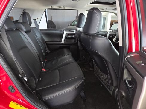 Used 2014 Toyota 4Runner Limited AWD/4WD image 26