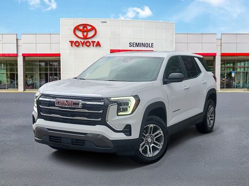 Used 2026 GMC Terrain Elevation FWD image 1
