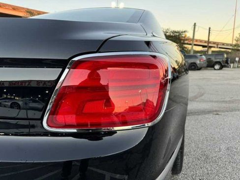 Used 2022 Bentley Flying Spur W12 image 20