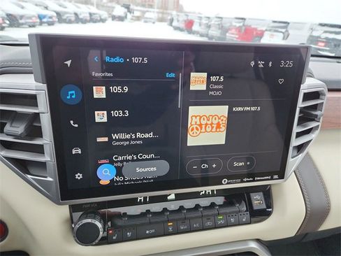 Used 2023 Toyota Tundra 1794 Edition image 13