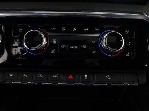 New 2026 GMC Sierra 1500 Denali w/ Denali Reserve Package image 8