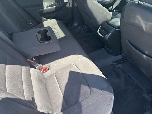 Used 2018 Chevrolet Malibu LT w/ Sport Package FWD image 36