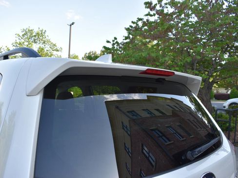 Used 2016 Subaru Forester 2.5i Touring w/ Eyesight & Navigation System image 34