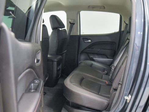 Used 2019 GMC Canyon All Terrain w/ Trailering Package image 4