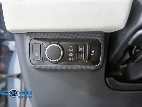 Used 2023 Ford Mustang Mach-E Premium AWD/4WD image 13