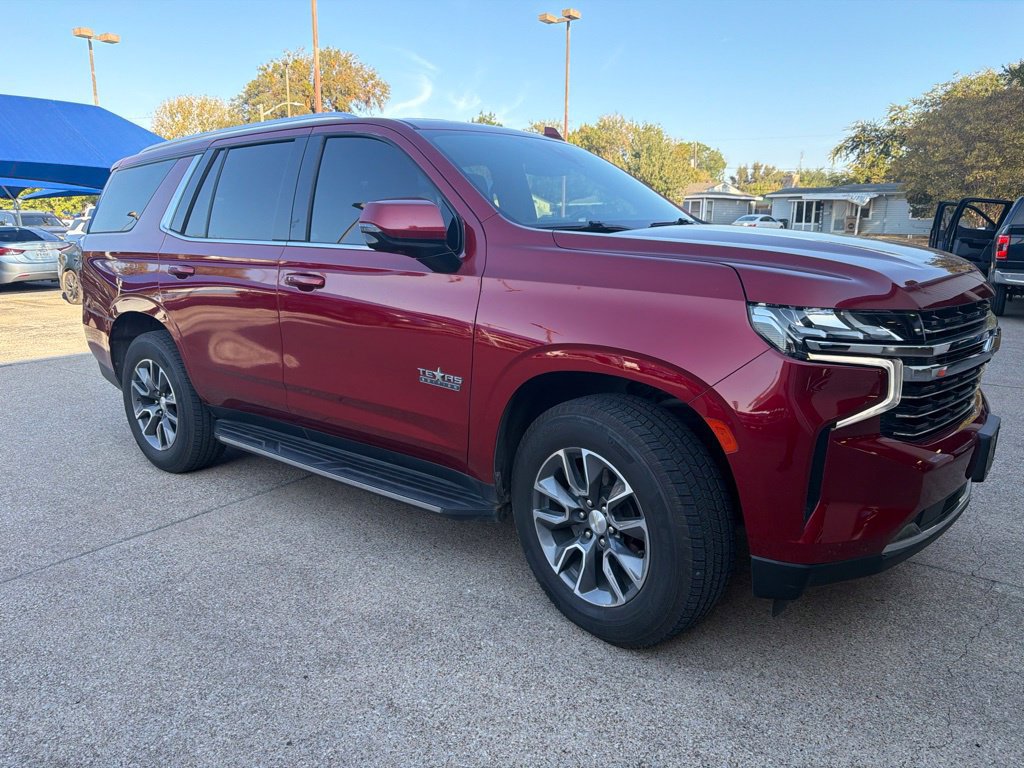 Used 2021 Chevrolet Tahoe LT w/ LT Signature Package RWD image 3