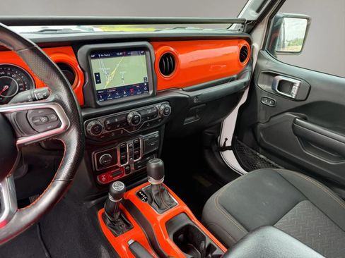 Used 2021 Jeep Gladiator Mojave AWD/4WD image 25