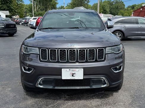 Used 2019 Jeep Grand Cherokee Limited w/ Luxury Group II AWD/4WD image 3