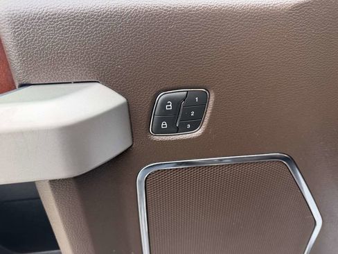 Used 2019 Ford F150 King Ranch w/ Equipment Group 601A Luxury AWD/4WD image 13