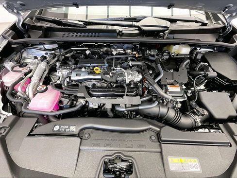 New 2026 Toyota Prius SE image 17