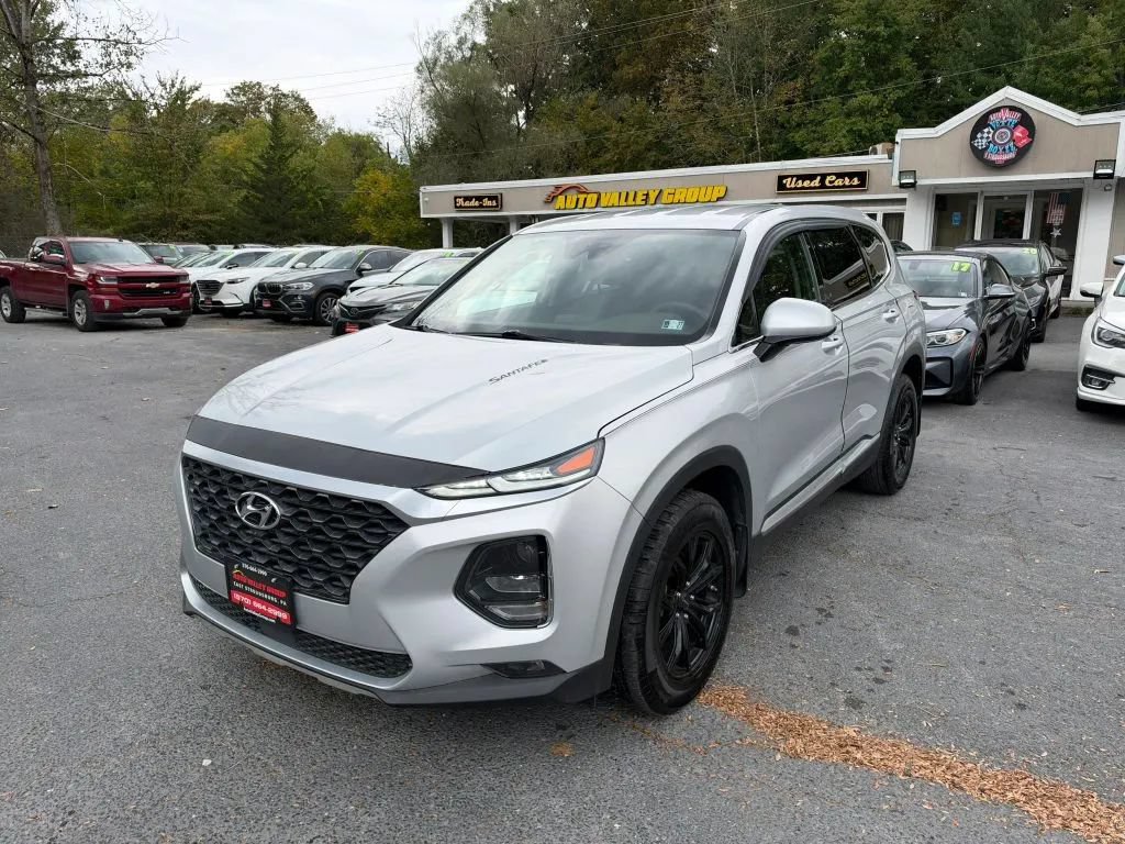 Used 2019 Hyundai Santa Fe SEL AWD/4WD image 4